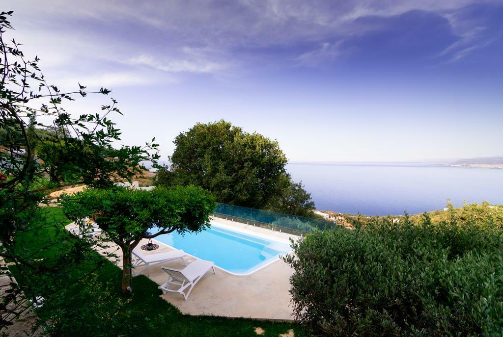 Villa Vollard Candia Servizi foto